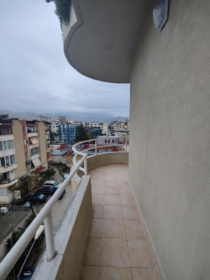 City Center Apartment Берат Екстериор снимка