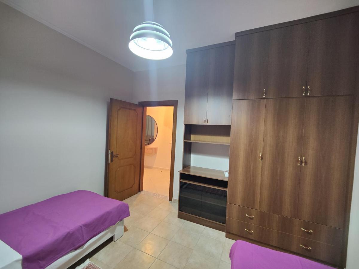 City Center Apartment Берат Екстериор снимка